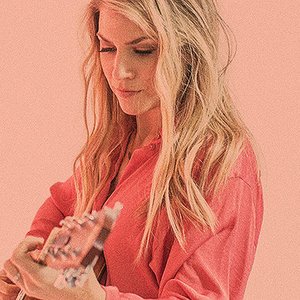 Jillian Edwards のアバター