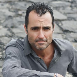 Bruce Cullen 的头像