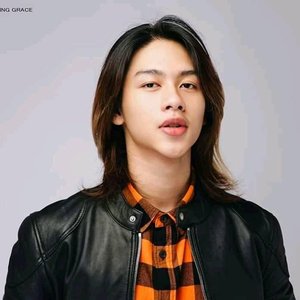 Oak Soe Khant 的头像