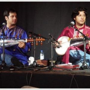 Amaan Ali Khan & Ayaan Ali Khan 的头像