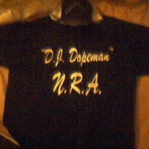 “DJ Dopeman”的封面