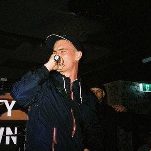 RuweM 的头像