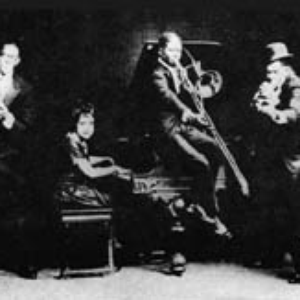 Charles Creath’s Jazz‐O‐Maniacs photo provided by Last.fm