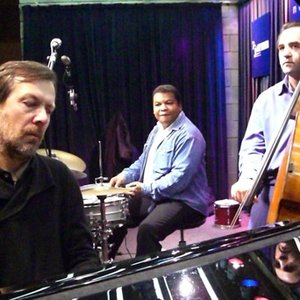 Ignasi Terraza Trio 的头像