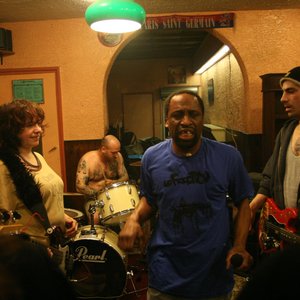 The Short Dark Strangers & The Shady Motherfuckers 的头像