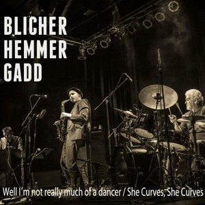 Well I'm Not Really Much of a Dancer/She Curves, She Curves (Live) - Single