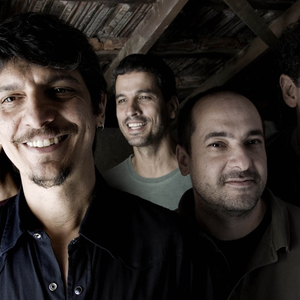 Pedro Luís e a parede photo provided by Last.fm