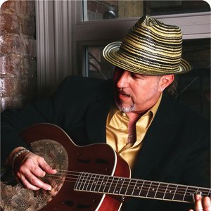 Stacy! & Blues-U-Can-Use 的头像