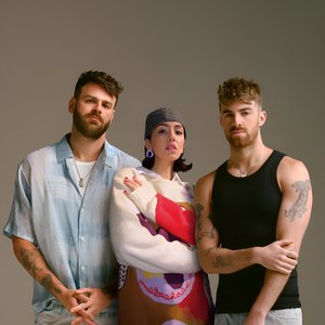 The Chainsmokers & GRACEY 的头像