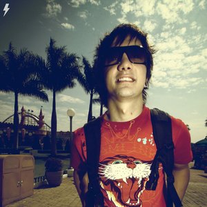 Avatar for Nx Zero (Gee Rocha)