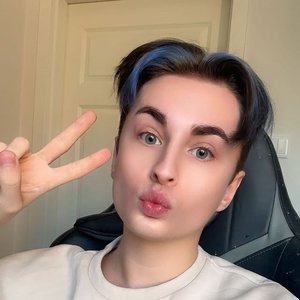 Avatar for JELLY FRUCIK