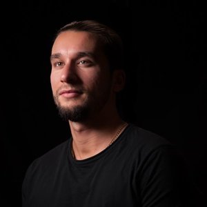 Andrew Pololos 的头像
