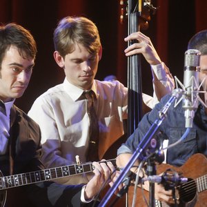 Oscar Isaac with Punch Brothers için avatar