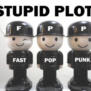 Stupid Plots 的头像