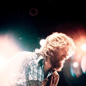 Josh Roberts and the Hinges 的头像