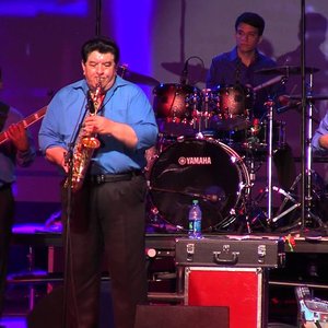 Fito Olivares Y La Pura Sabrosura 的头像