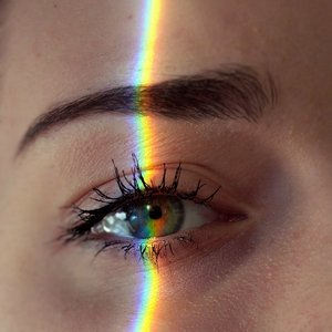 Can you see the rainbow?