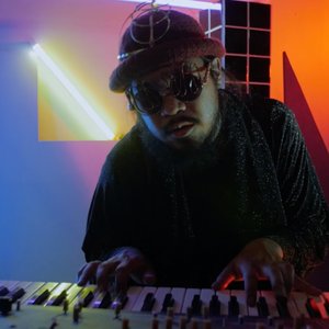 Mndsgn. feat. Quelle Chris & Denmark Vessey 的头像