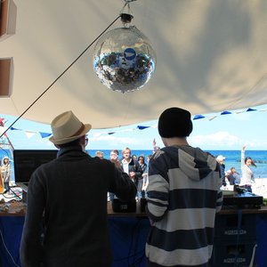 Mono & Joel 的头像