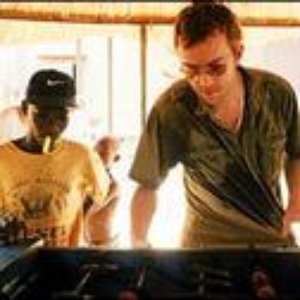 “Afel Bocoum, Damon Albarn, Toumani Diabate and friends”的封面