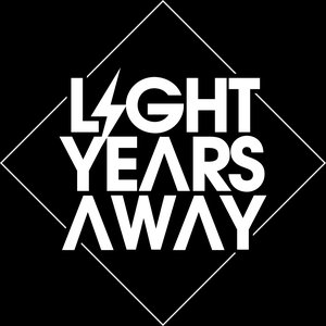 Light Years Away 的头像