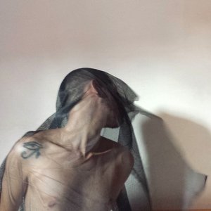 “negativeboy”的封面