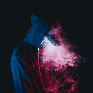 Behind Clouds 的头像