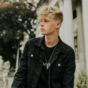 Owain Felstead 的头像