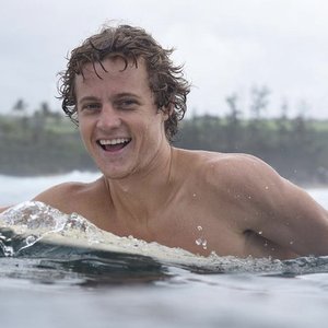 Cole Hallman 的头像