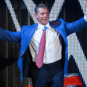 Mr. McMahon için avatar