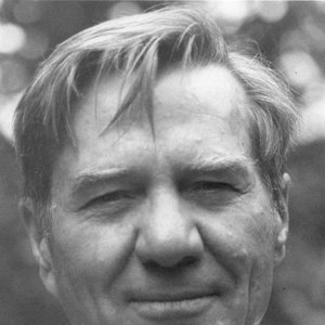 Galway Kinnell için avatar