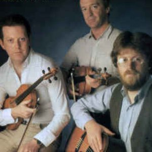 Séamus McGuire, Manus McGuire & Daithí Sproule 的头像