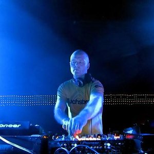 Solarstone feat. Clare Stagg 的头像