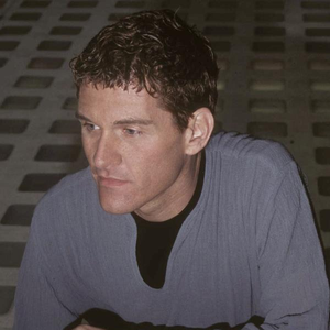 Taylor photo provided by Last.fm