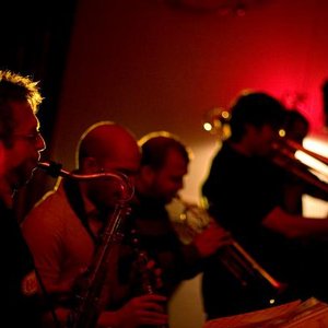 Will Collier Septet 的头像