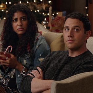 Vella Lovell & Santino Fontana 的头像