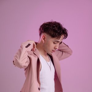 Avatar for Douglas Vidal