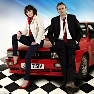 Imagem de 'Keeley Hawes And Philip Glenister'