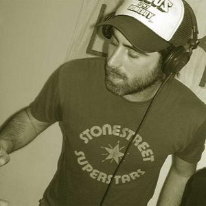DJ Vincenzo vs Cor Fijneman 的头像