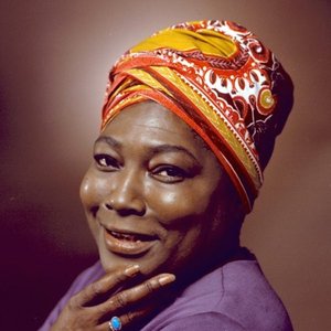 Zdjęcia dla 'Esther Rolle'