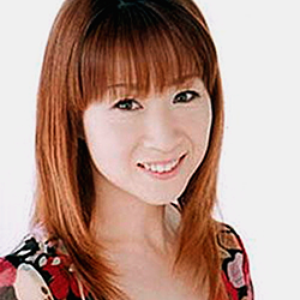 深見梨加 photo provided by Last.fm