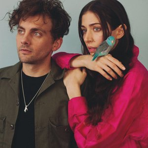 Chairlift 的头像