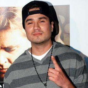 Joseph Medrano 的头像
