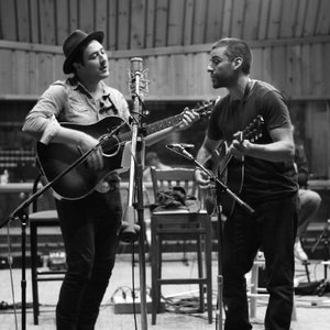 Oscar Isaac & Marcus Mumford 的头像