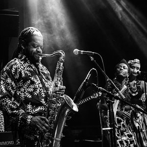 Bukky Leo & Black Egypt 的头像