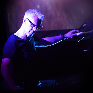 Kevin Kendle photo provided by Last.fm