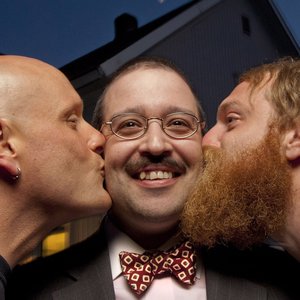 “Gaytheist”的封面