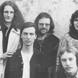 Streetmark photo provided by Last.fm