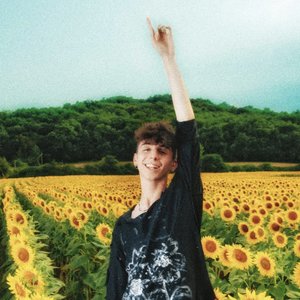 KONTI flowerchild 的头像