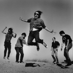 Τρύπες photo provided by Last.fm